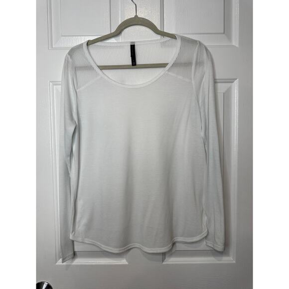 Live Love Dream Tops - Live Love Dream Size L Long Sleeve White Shirt